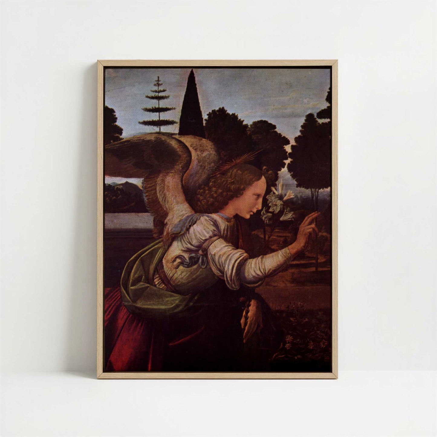 Framed Canvas - Framed canvas in oak color frame