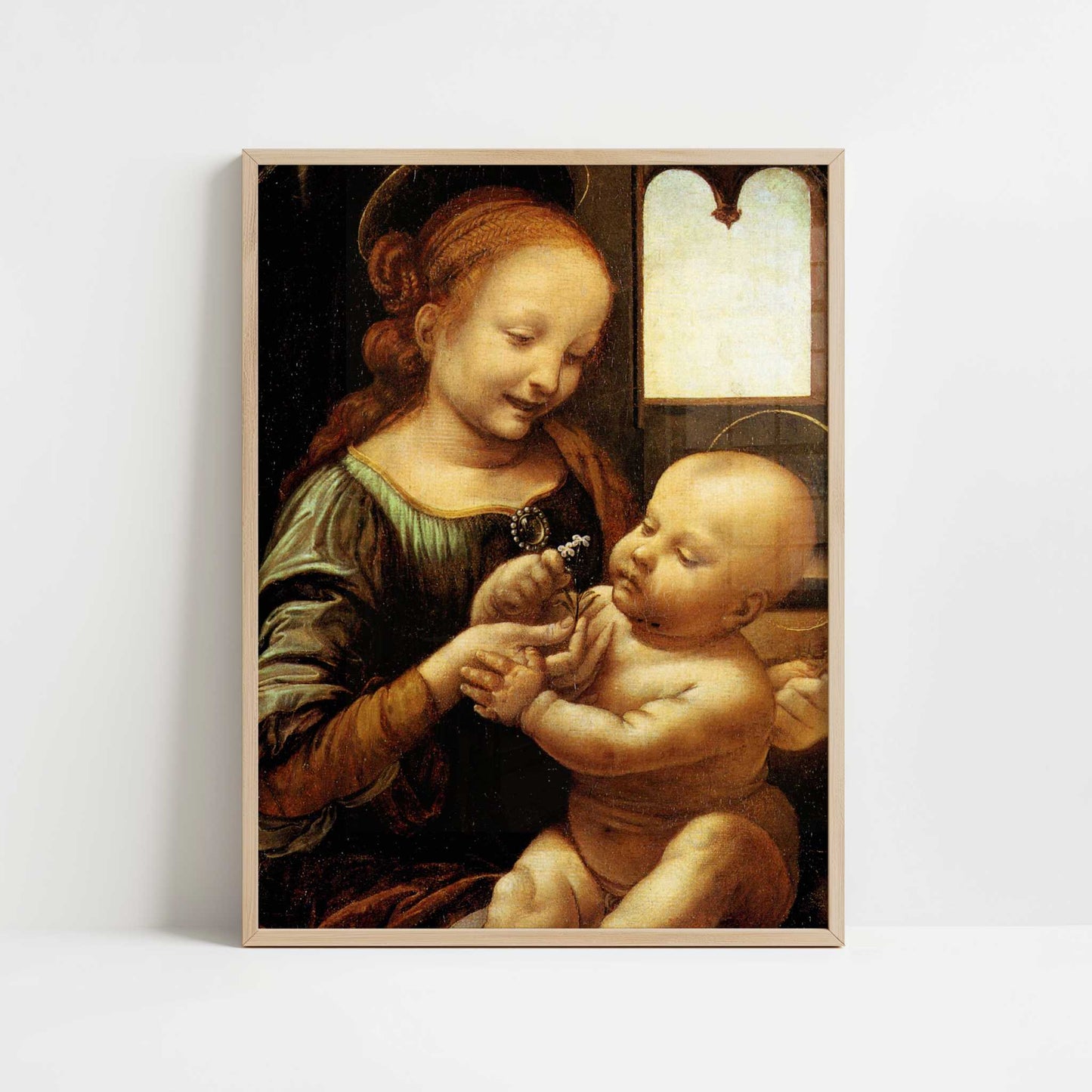 Madonna with a Flower (1478) by Leonardo da Vinci – Art Print - Art print in oak frame