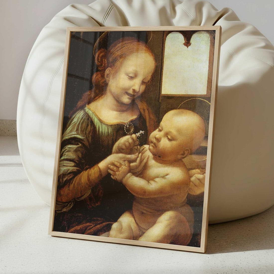 Madonna with a Flower (1478) by Leonardo da Vinci – Art Print - Interior inspiration