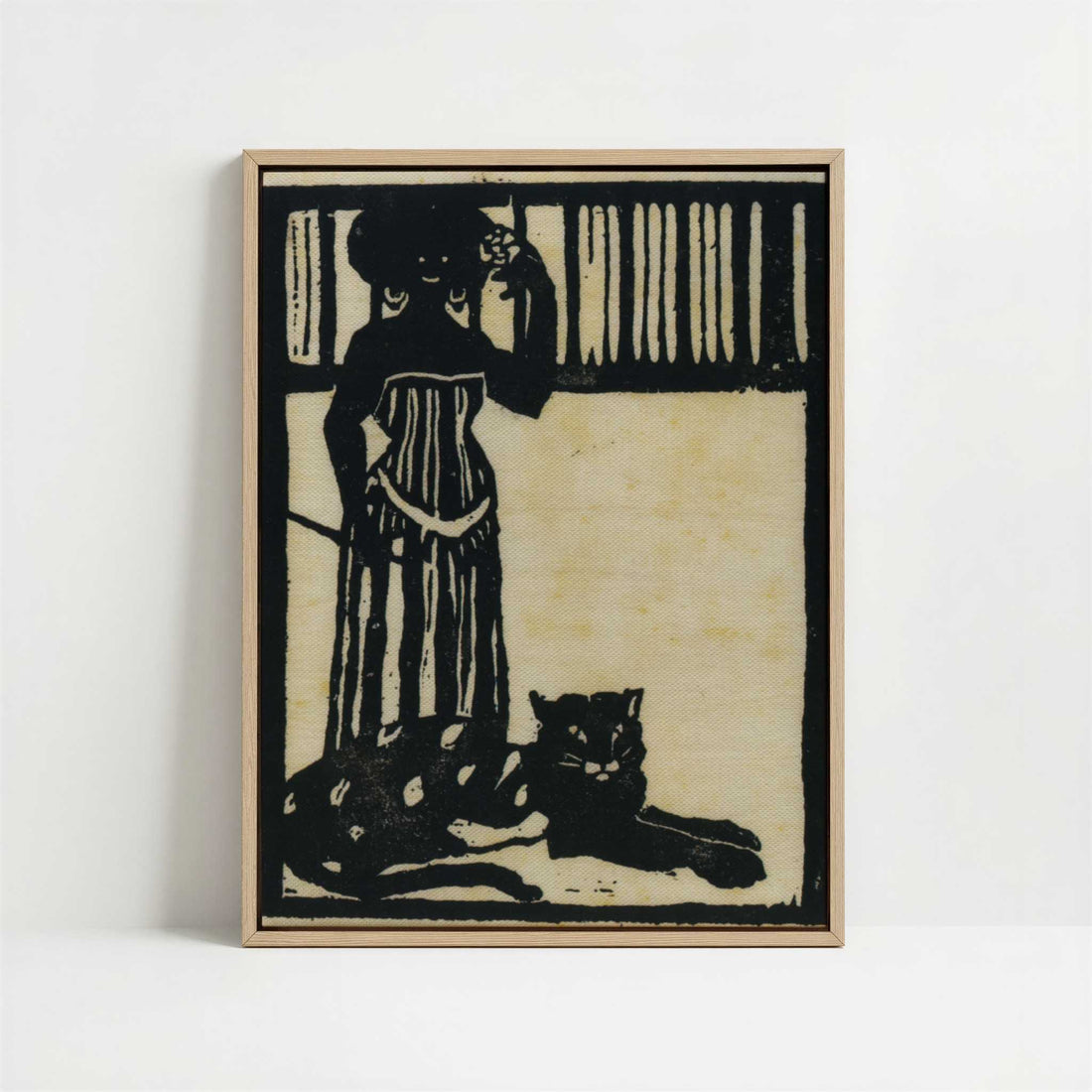 Framed Canvas - Framed canvas in oak color frame