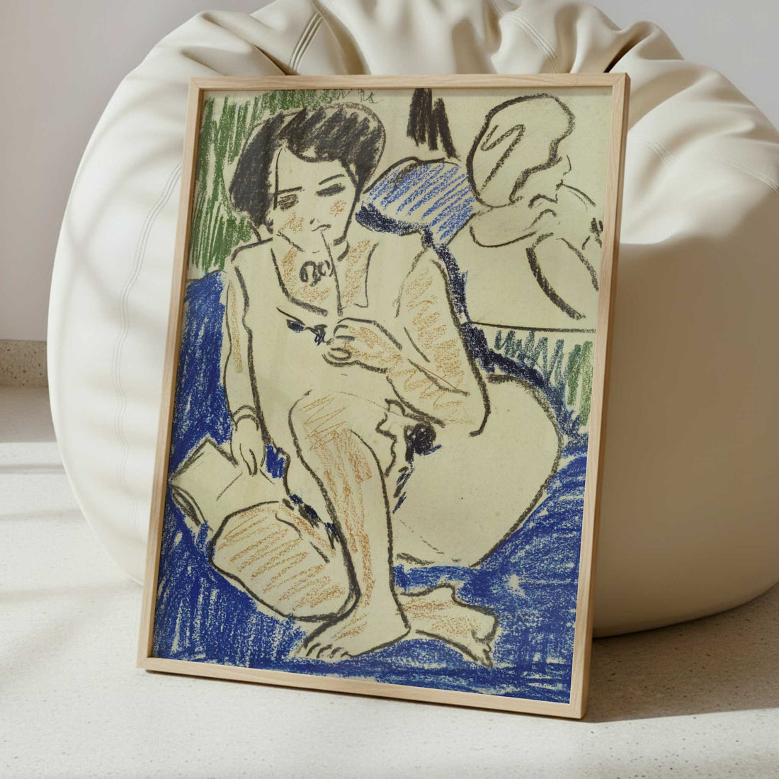 Crouching Woman with Book (1909) by Ernst Ludwig Kirchner – Art Print - Interior inspiration