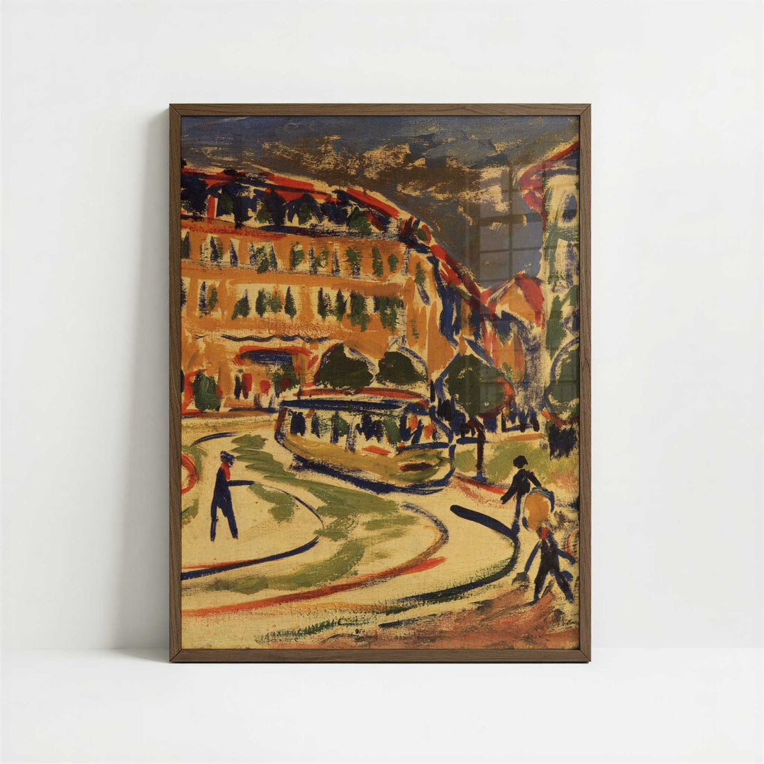 Streetcar in Dresden (1909) by Ernst Ludwig Kirchner – Art Print - Art print in dark wood frame