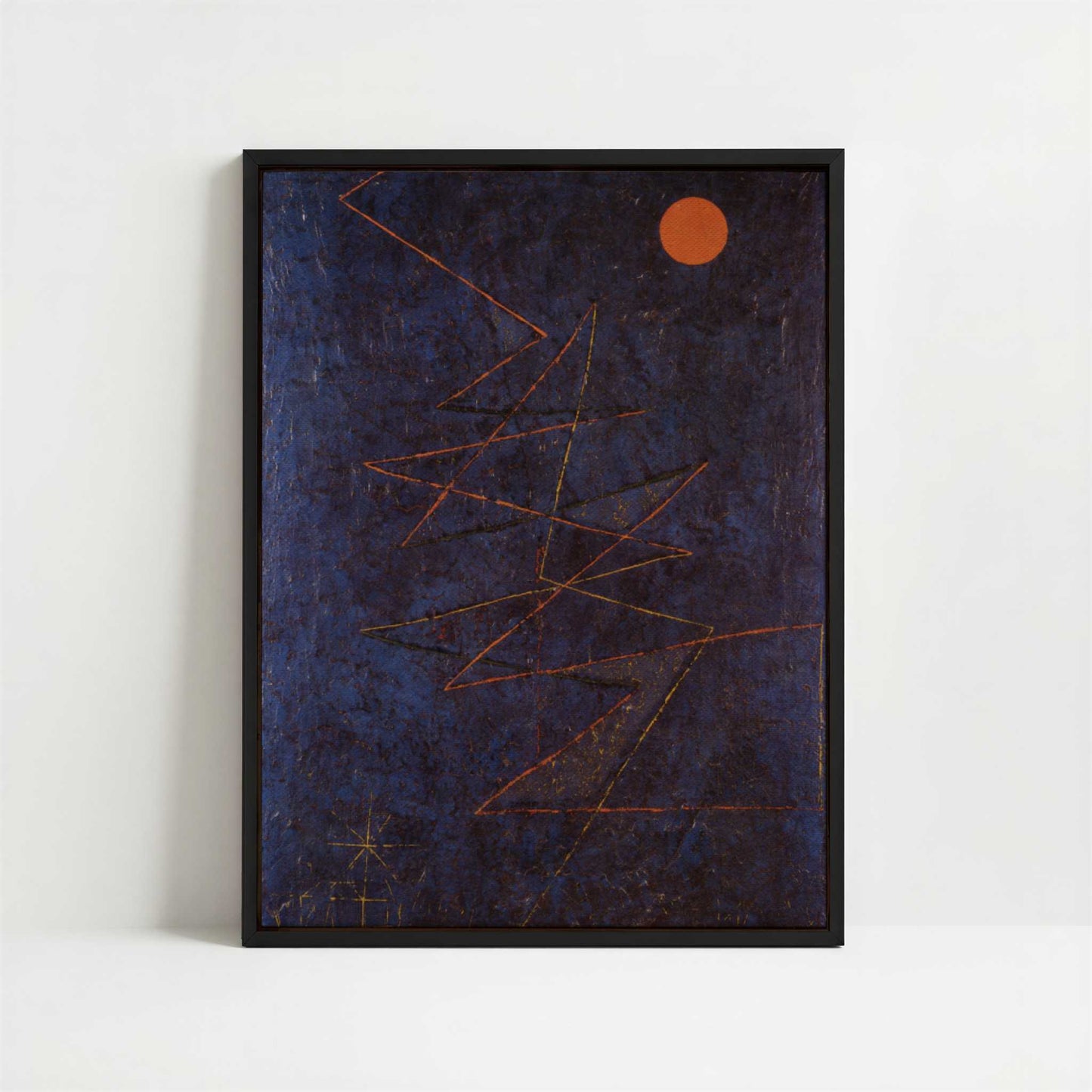 Framed Canvas - Framed canvas in black frame