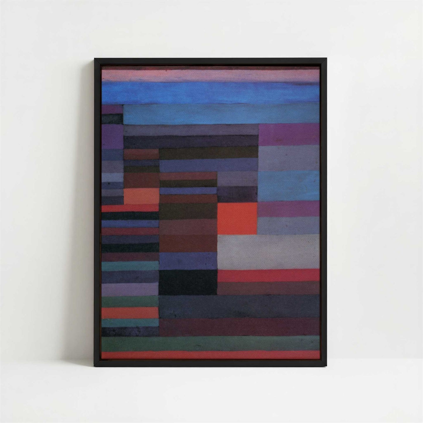 Framed Canvas - Framed canvas in black frame