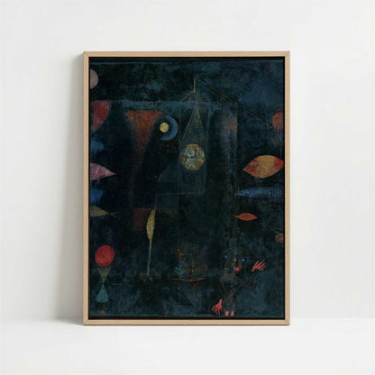 Framed Canvas - Framed canvas in oak color frame