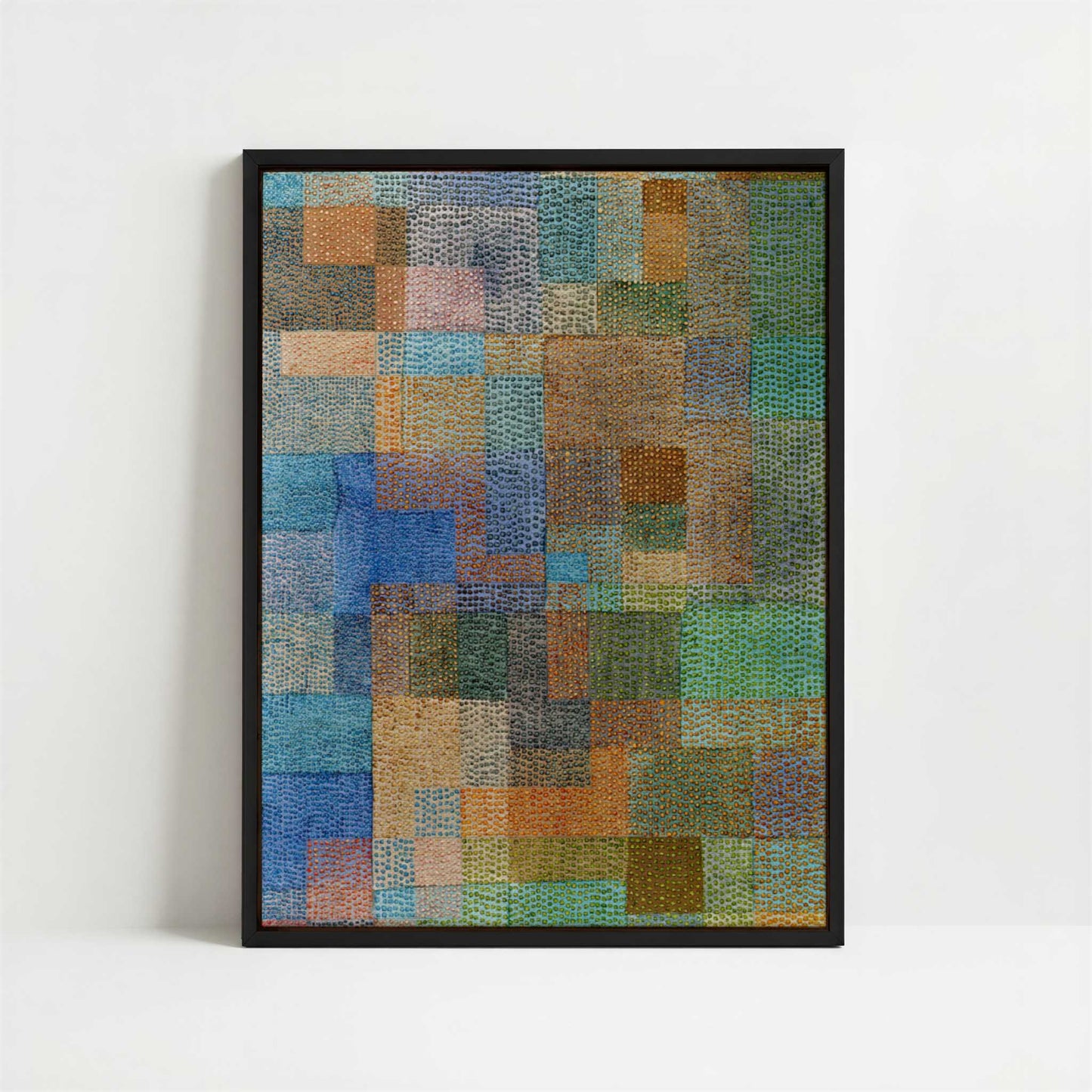 Framed Canvas - Framed canvas in black frame