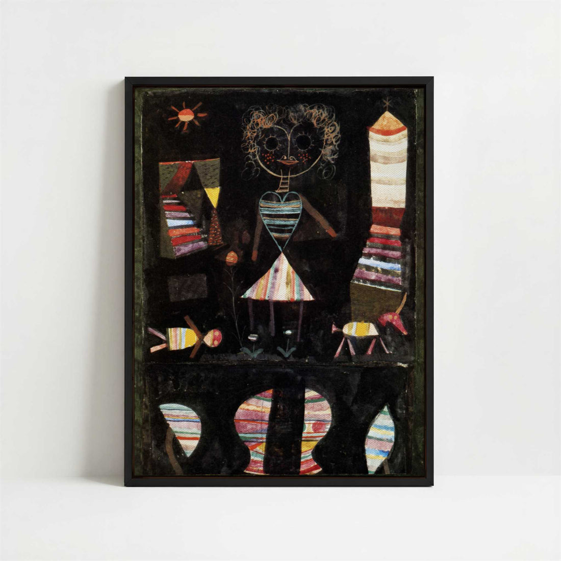 Framed Canvas - Framed canvas in black frame