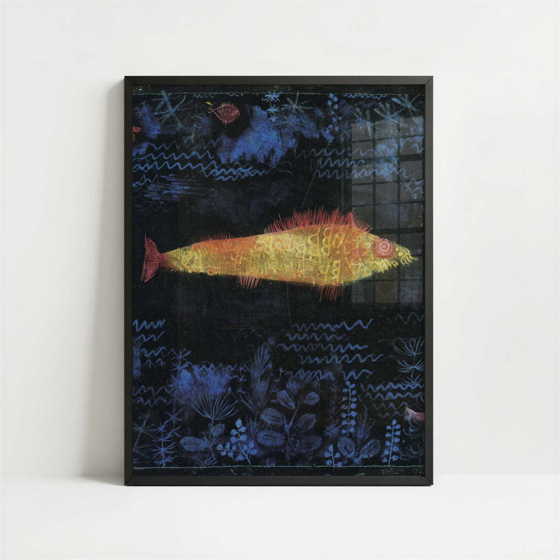 The Goldfish (1925) by Paul Klee – Art Print - Art print in black frame