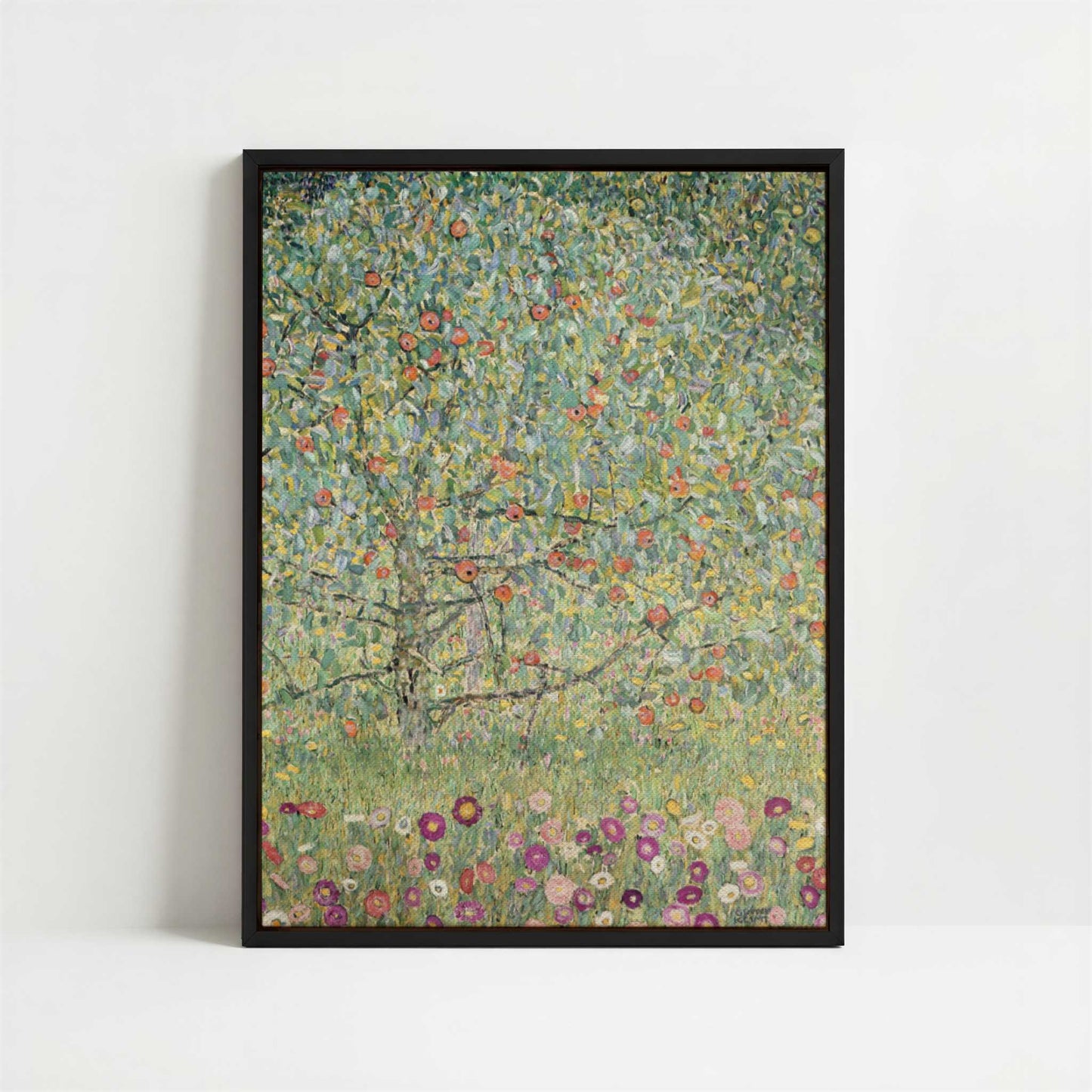 Framed Canvas - Framed canvas in black frame