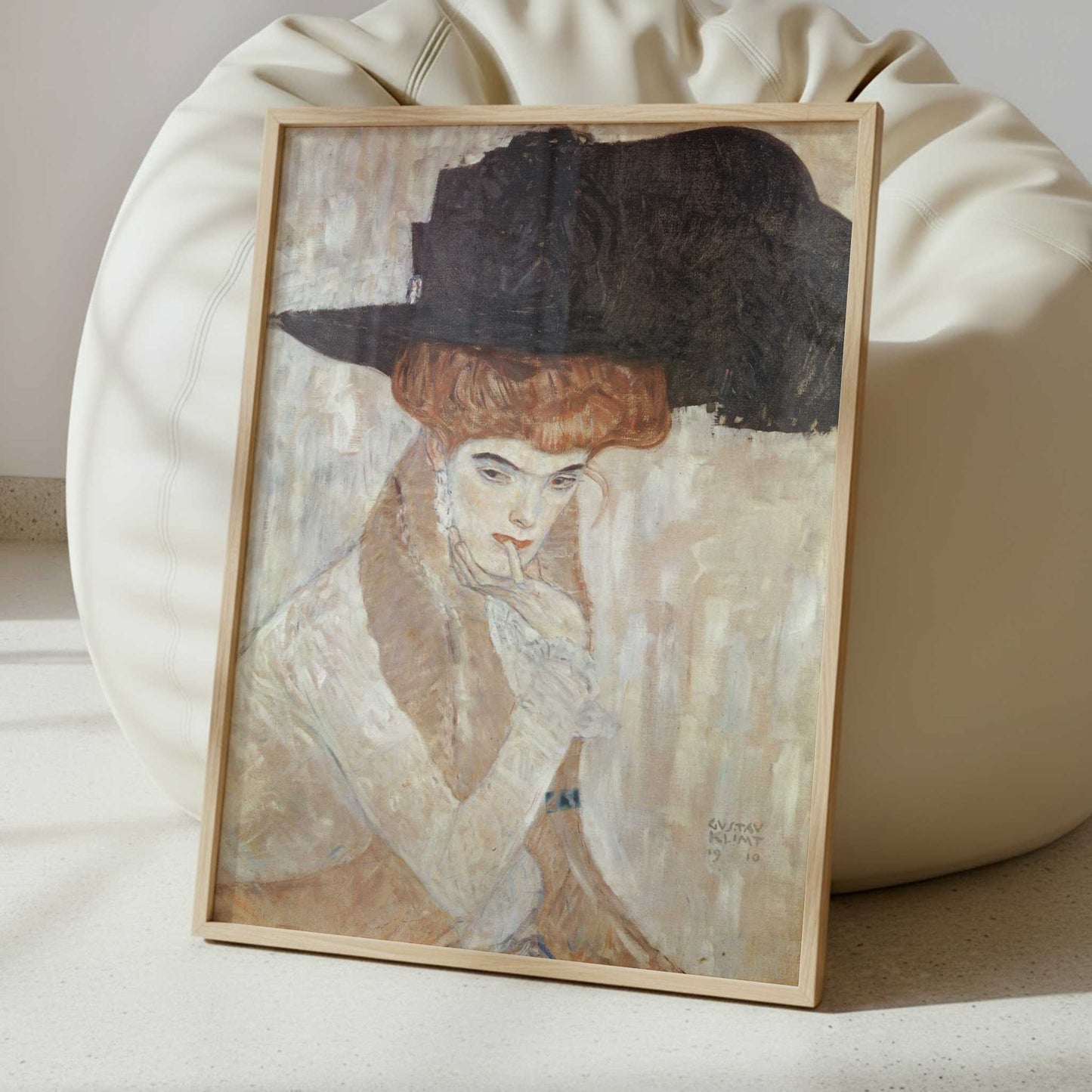 Black Feather Hat (1910) by Gustav Klimt – Art Print - Interior inspiration