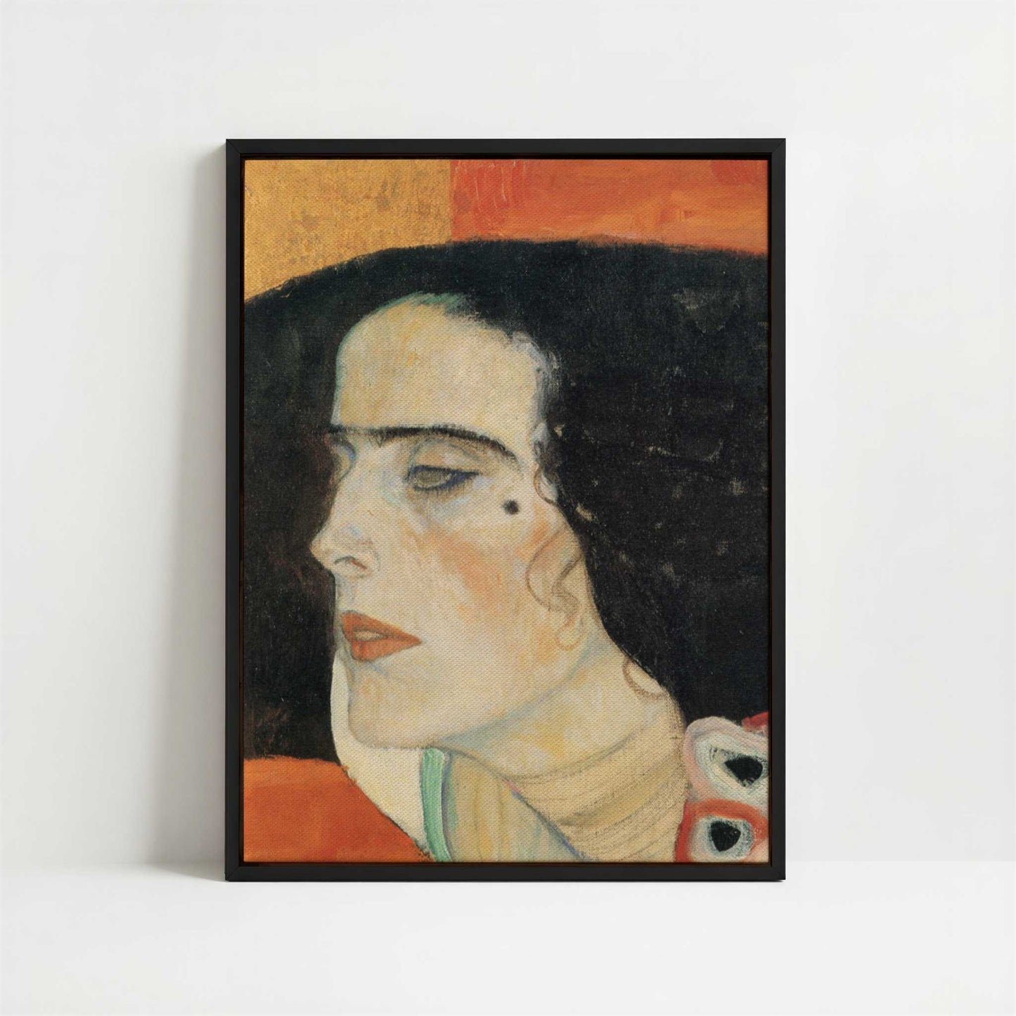 Framed Canvas - Framed canvas in black frame