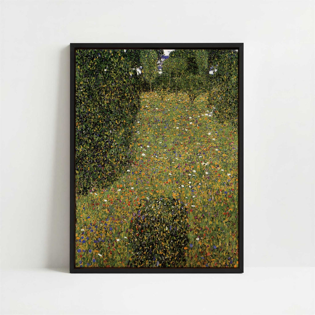 Framed Canvas - Framed canvas in black frame