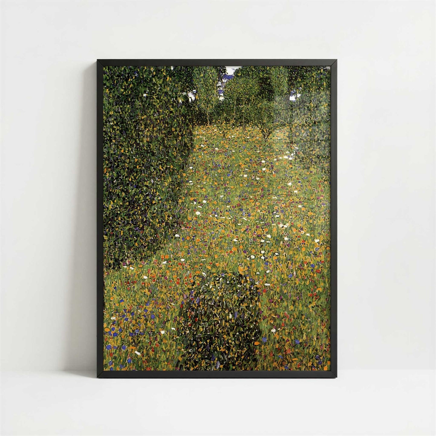 Meadow in Flower (1906) by Gustav Klimt – Art Print - Art print in black frame