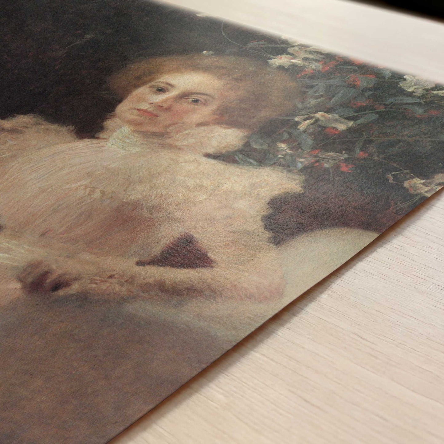 Sonja Knips (1898) by Gustav Klimt – Art Print - Close-up detail of the art print
