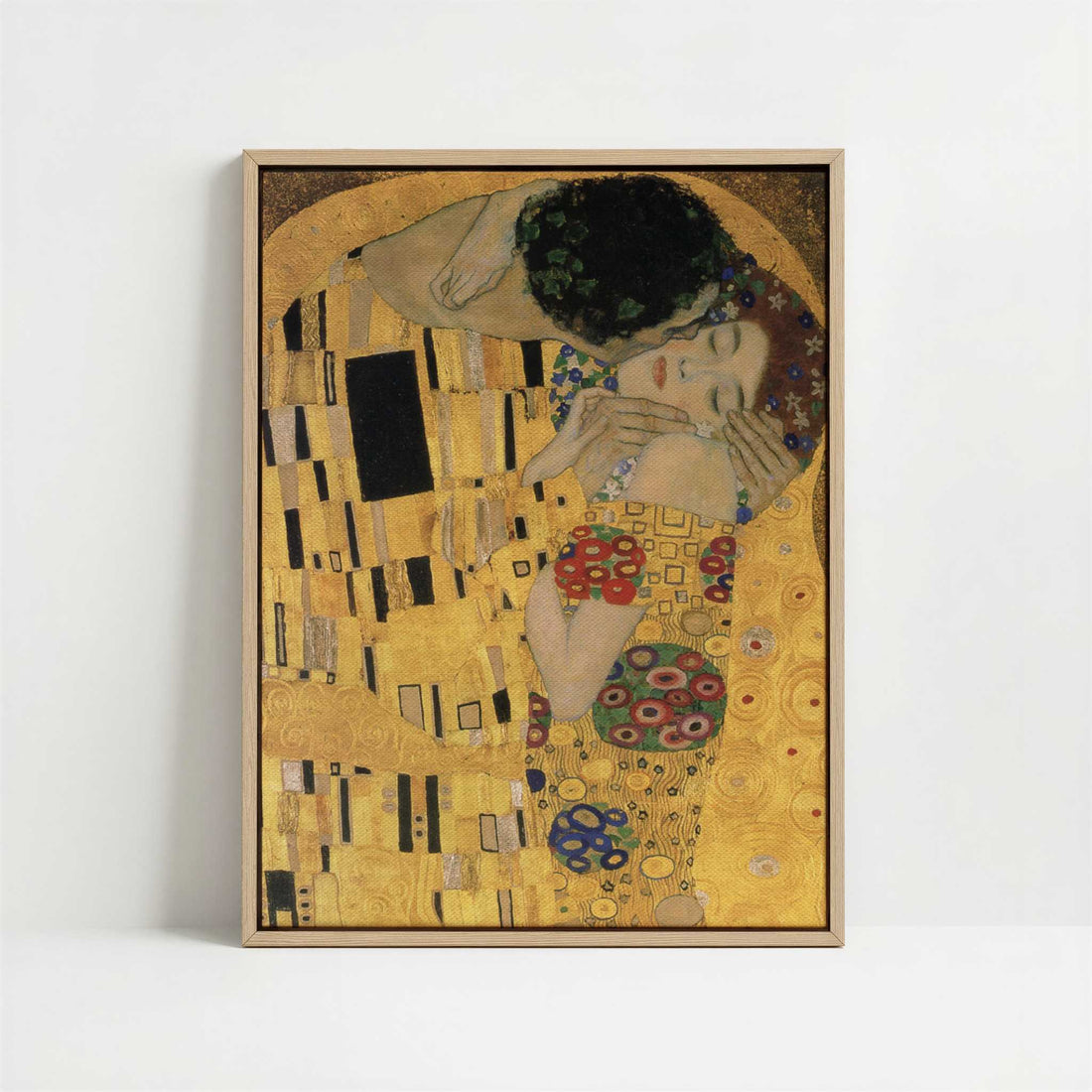Framed Canvas - Framed canvas in oak color frame