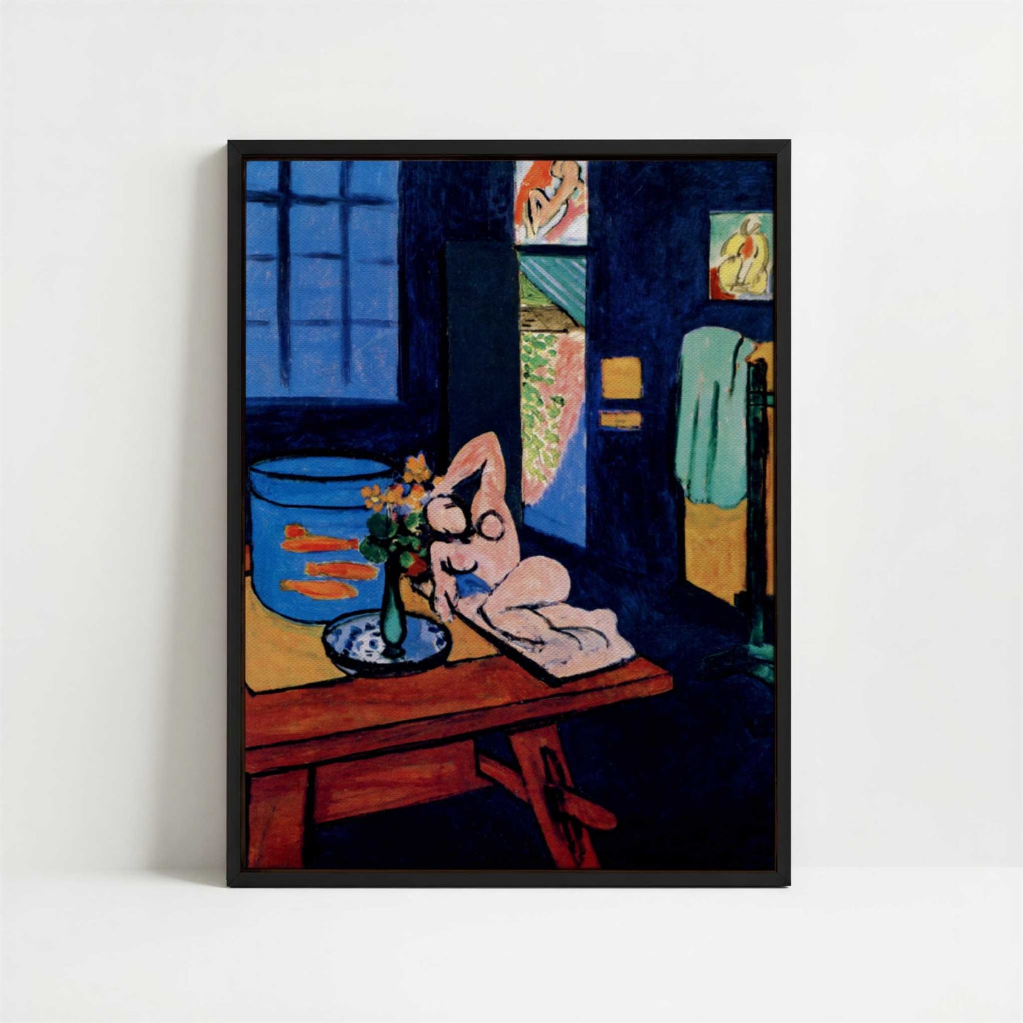 Framed Canvas - Framed canvas in black frame