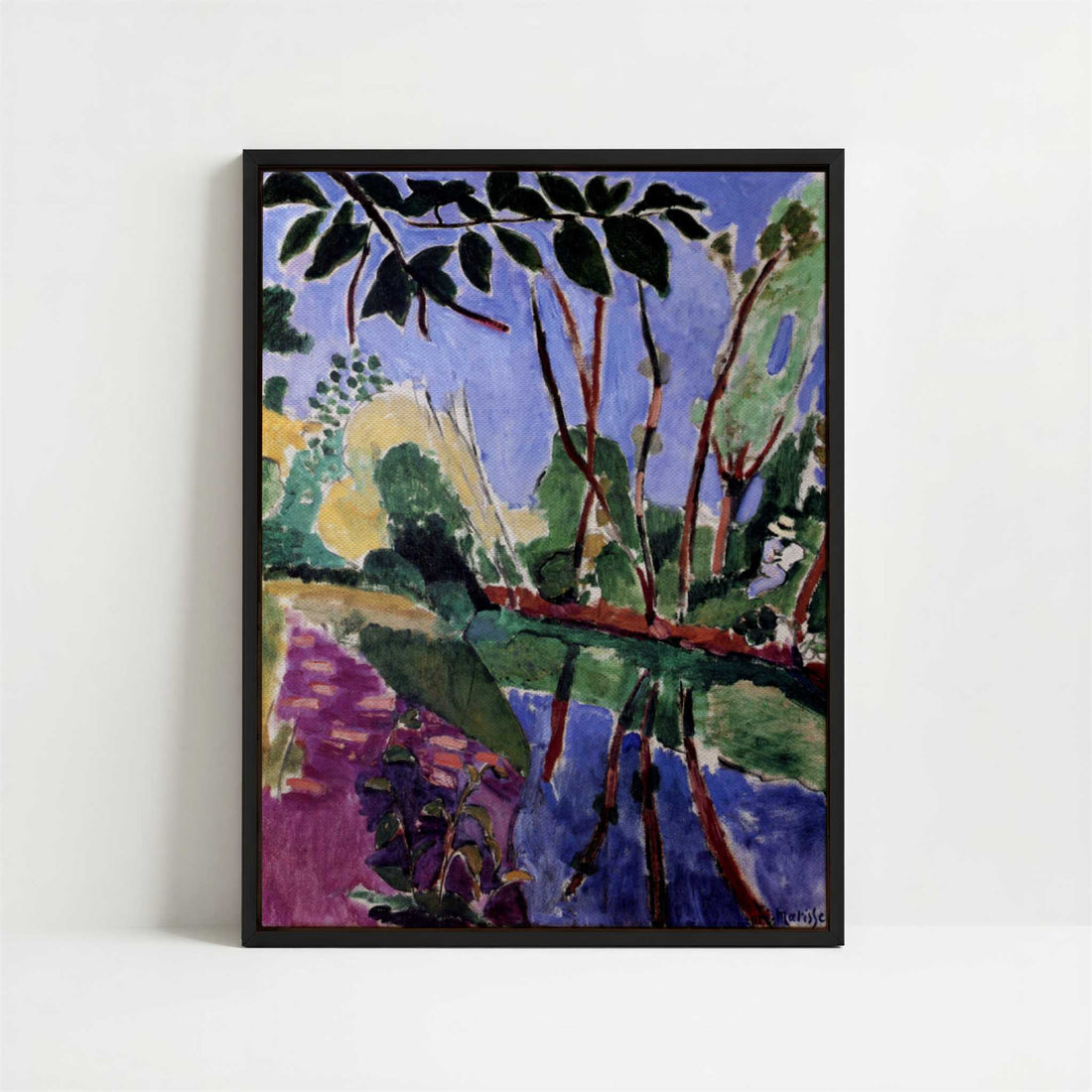 Framed Canvas - Framed canvas in black frame