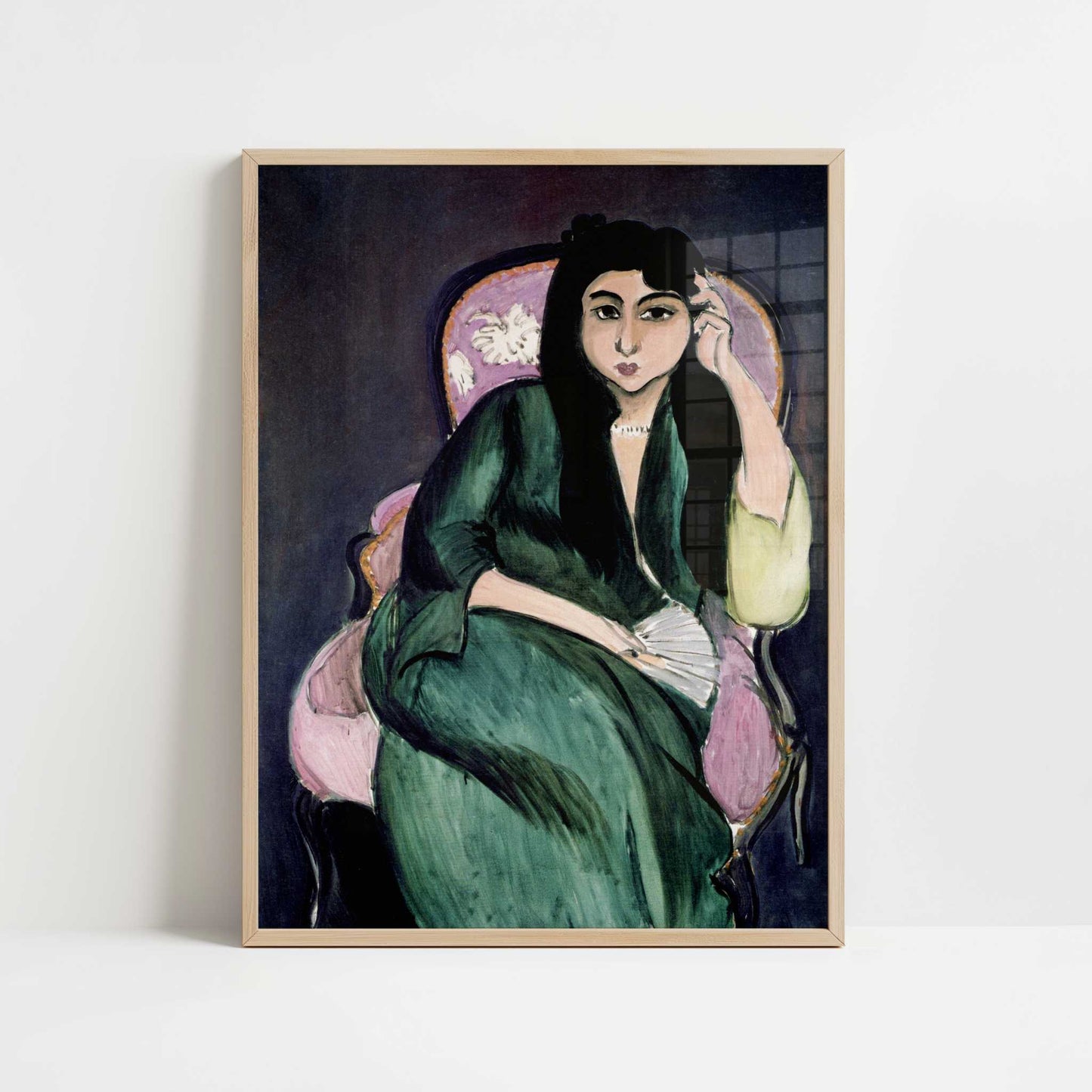 Laurette in Green, in Pink Armchair (1917) by Henri Matisse – Art Print - Art print in oak frame