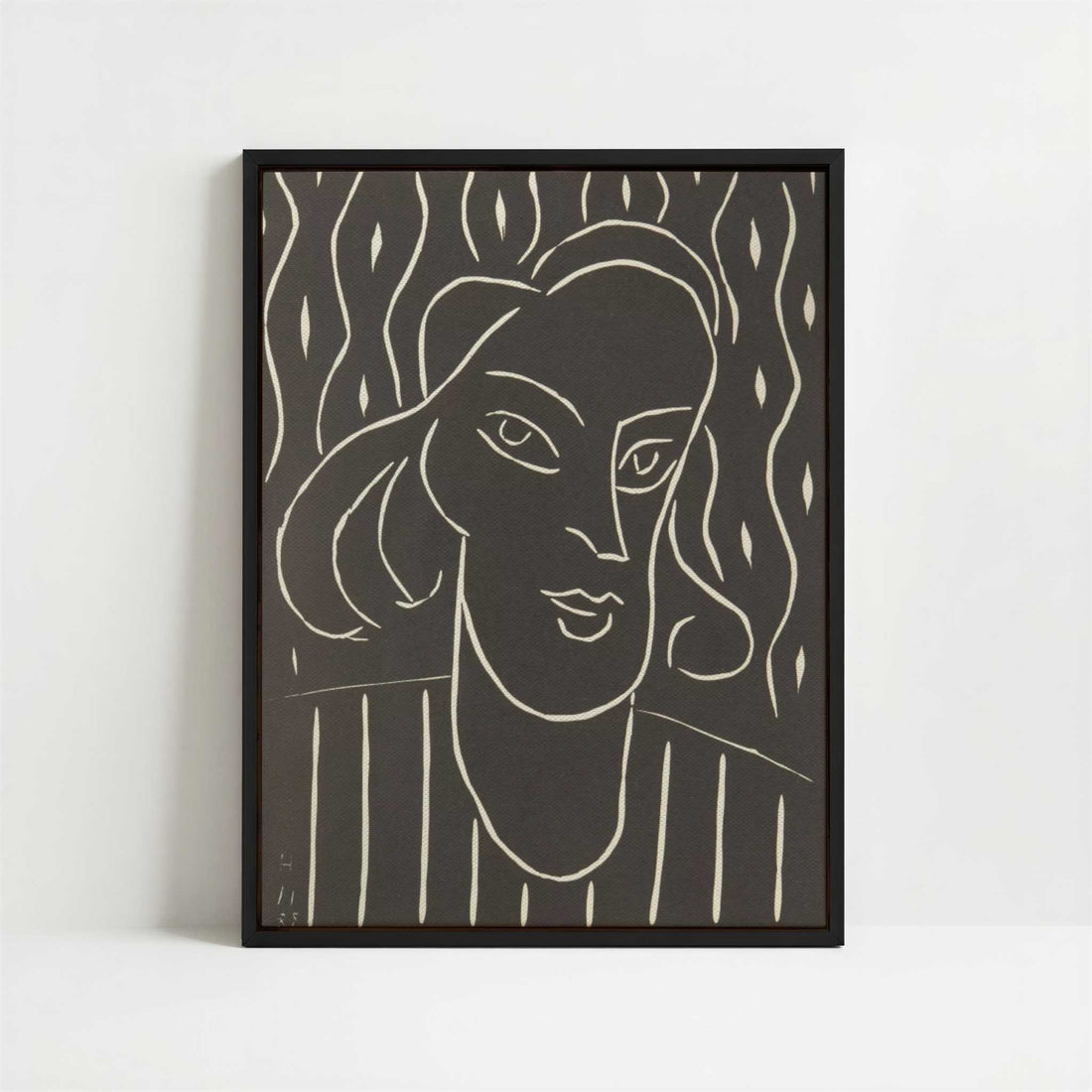 Framed Canvas - Framed canvas in black frame