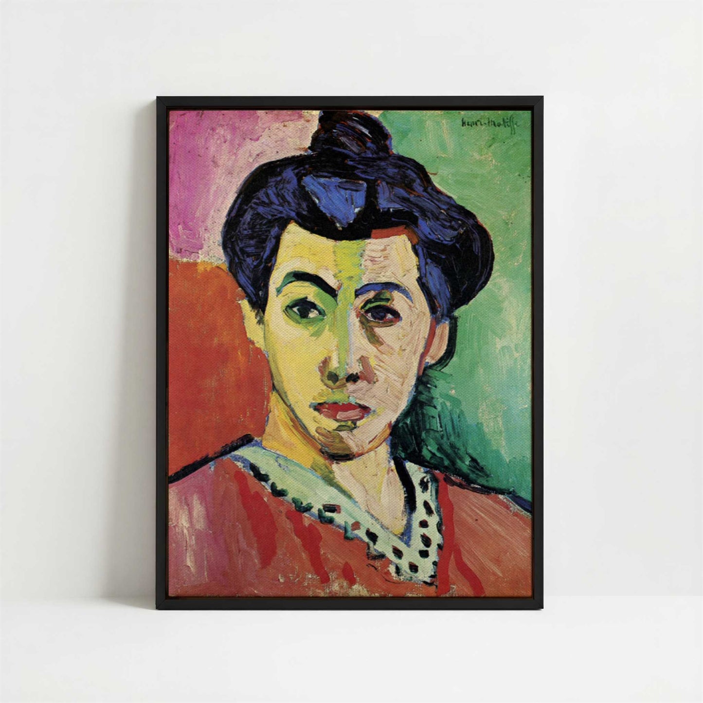 Framed Canvas - Framed canvas in black frame
