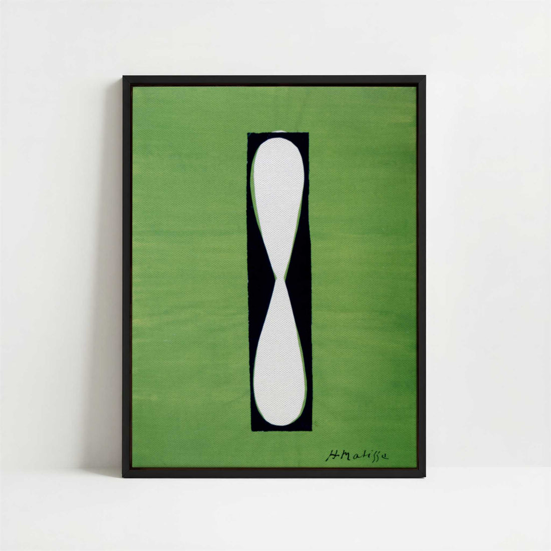 Framed Canvas - Framed canvas in black frame