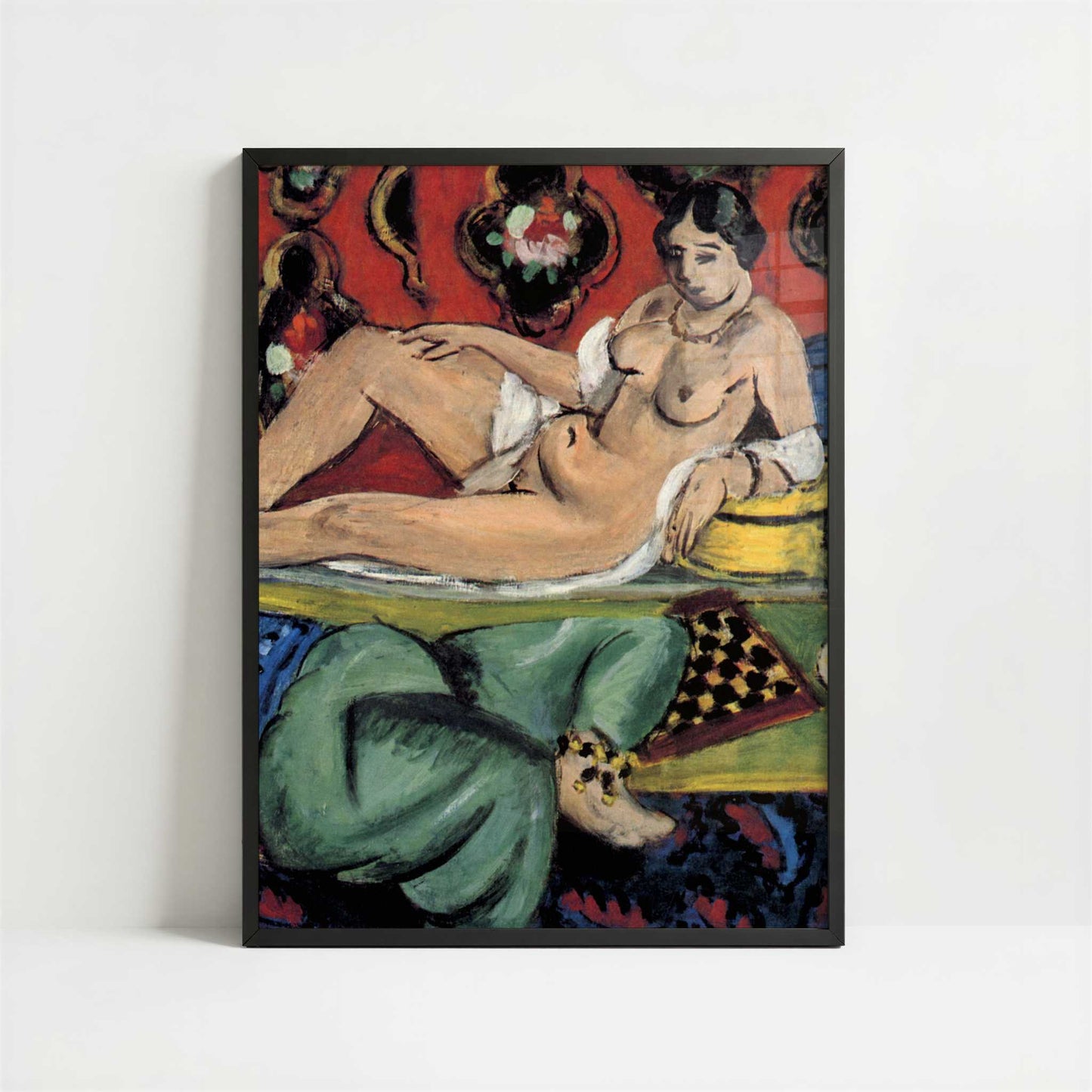 Odalisques (1928) by Henri Matisse – Art Print - Art print in black frame
