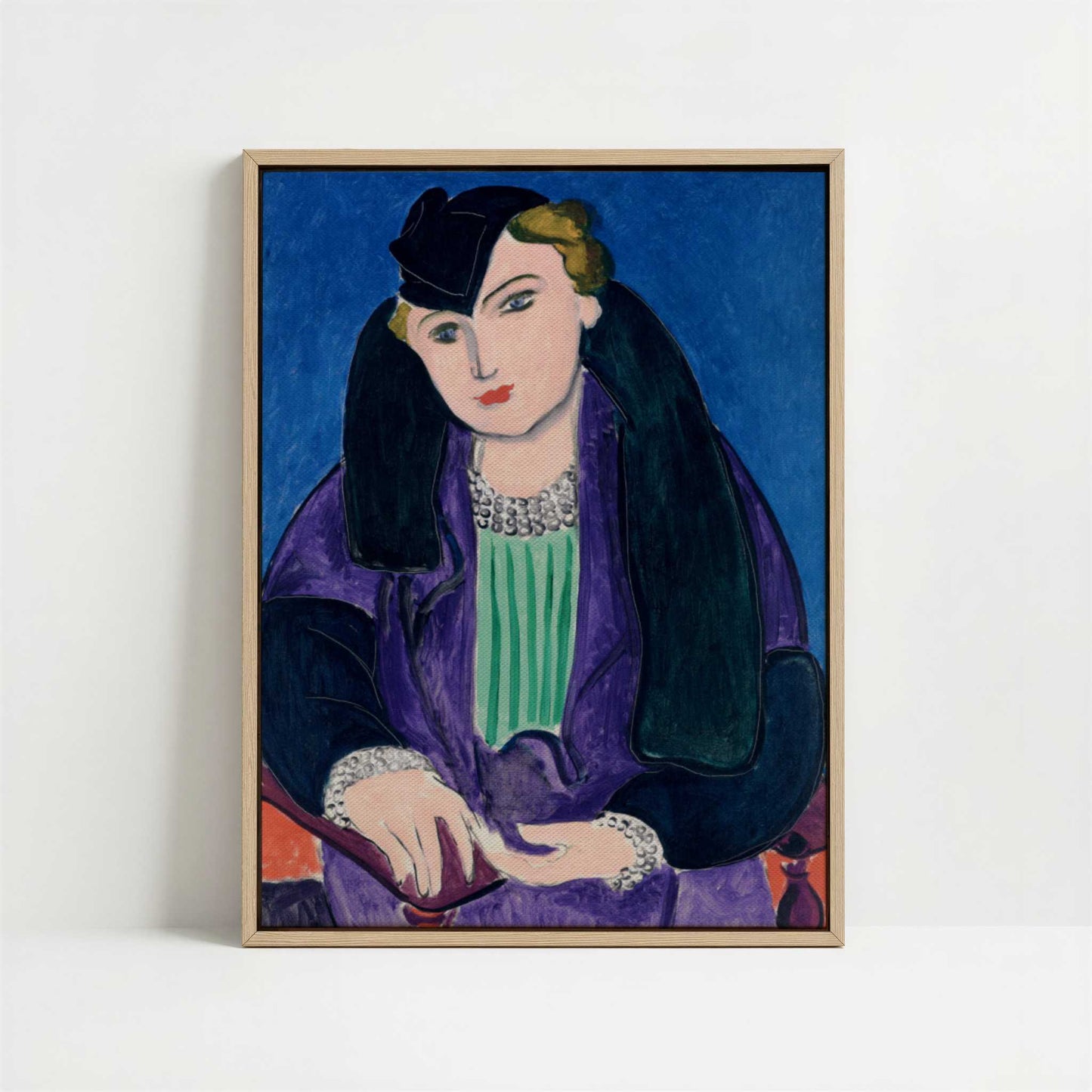Framed Canvas - Framed canvas in oak color frame