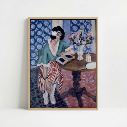 Framed Canvas - Framed canvas in oak color frame