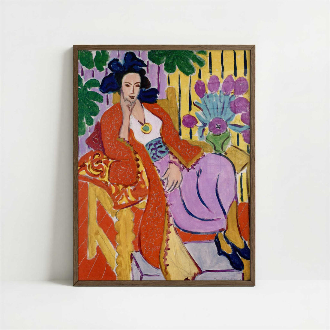 Red Robe & Violet Tulips (1937) by Henri Matisse – Art Print - Art print in dark wood frame