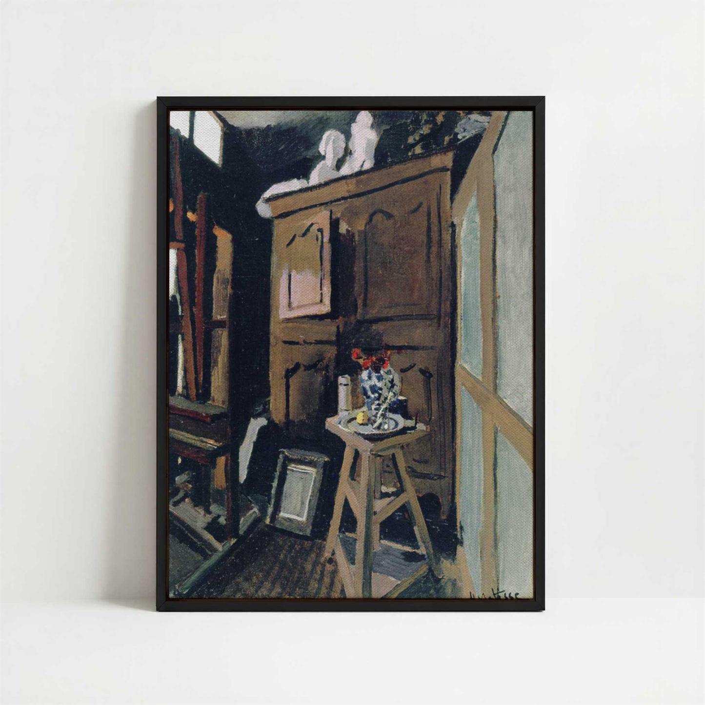 Framed Canvas - Framed canvas in black frame