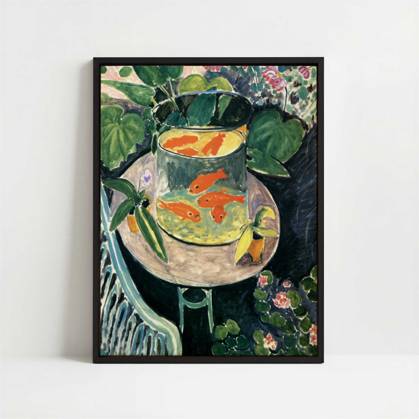 Framed Canvas - Framed canvas in black frame