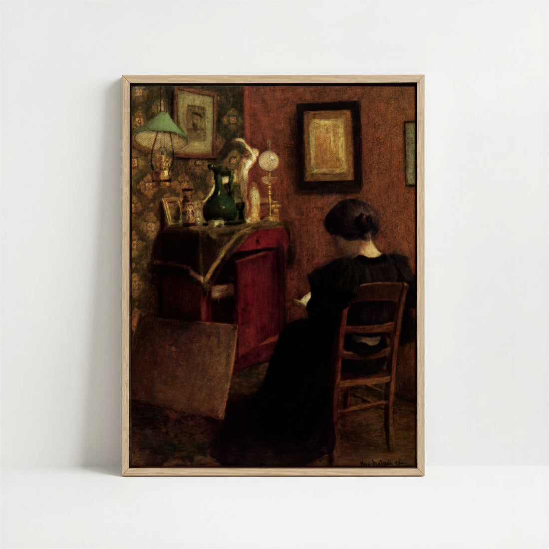 Framed Canvas - Framed canvas in oak color frame