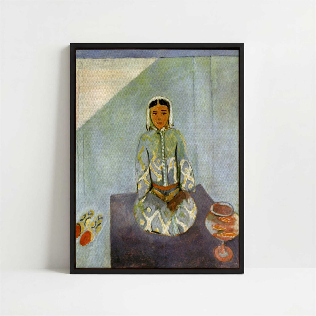 Framed Canvas - Framed canvas in black frame
