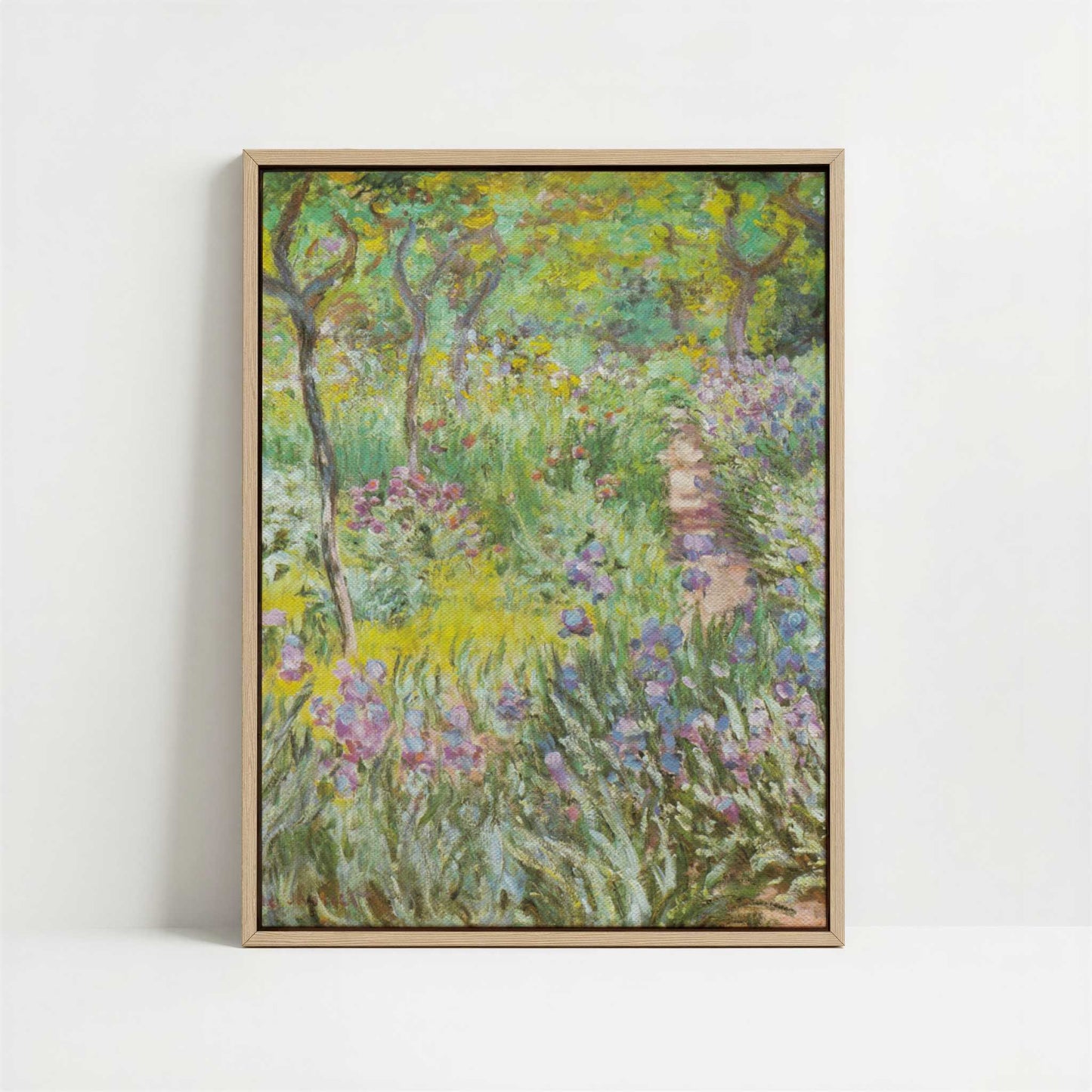 Framed Canvas - Framed canvas in oak color frame
