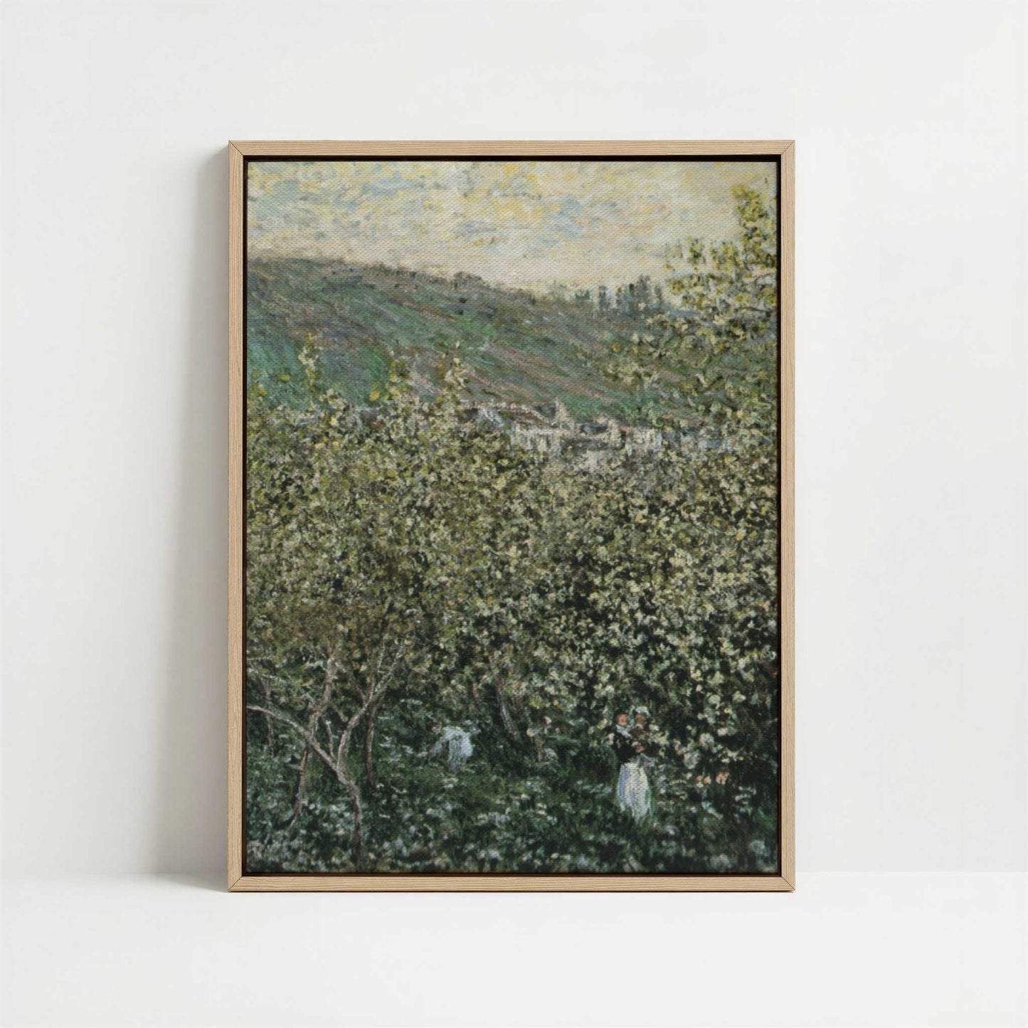 Framed Canvas - Framed canvas in oak color frame