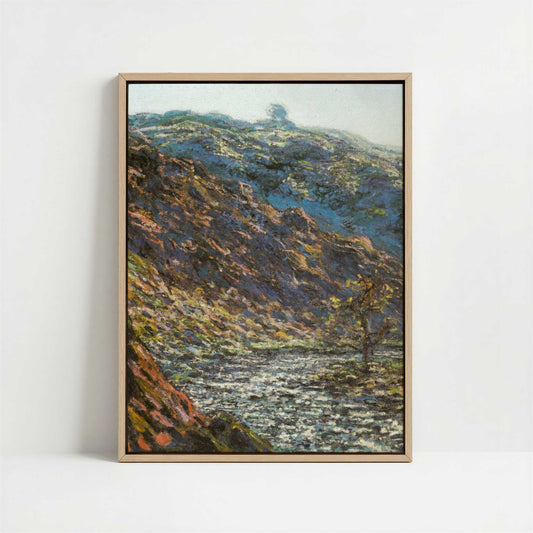 Framed Canvas - Framed canvas in oak color frame