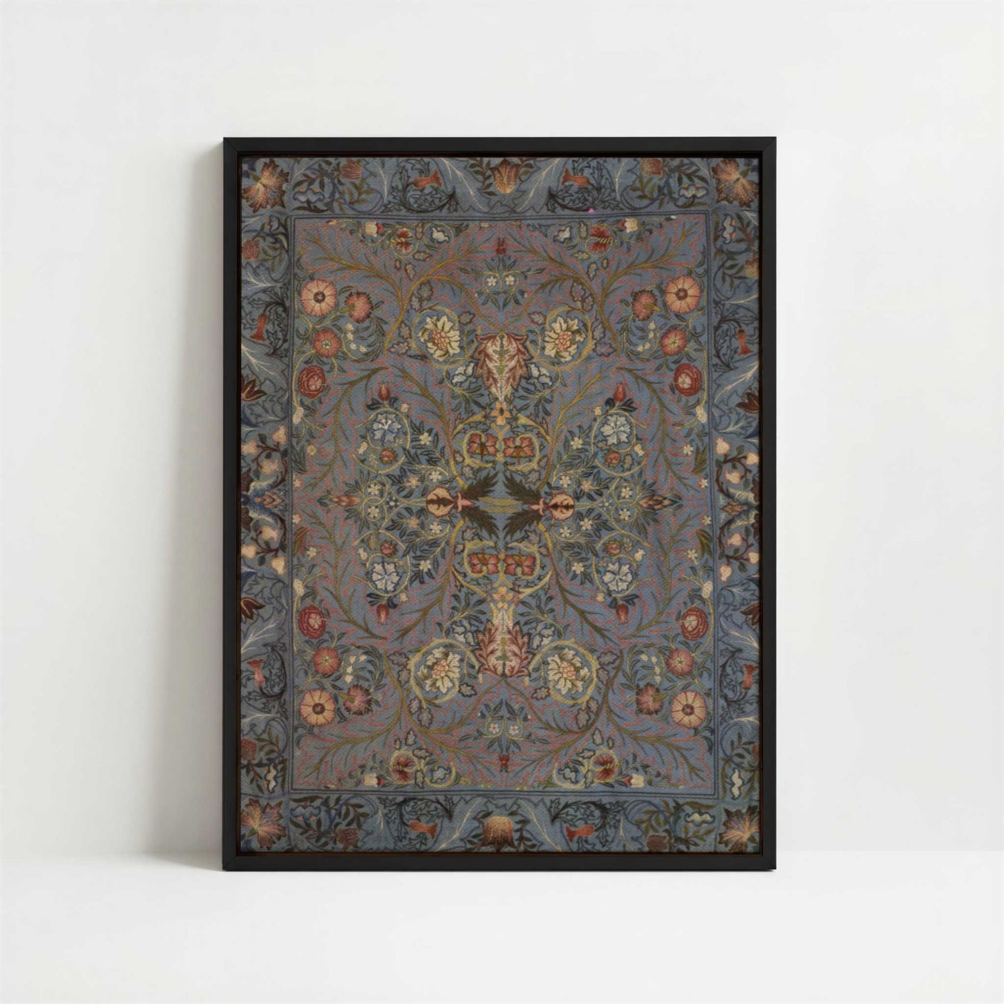 Framed Canvas - Framed canvas in black frame