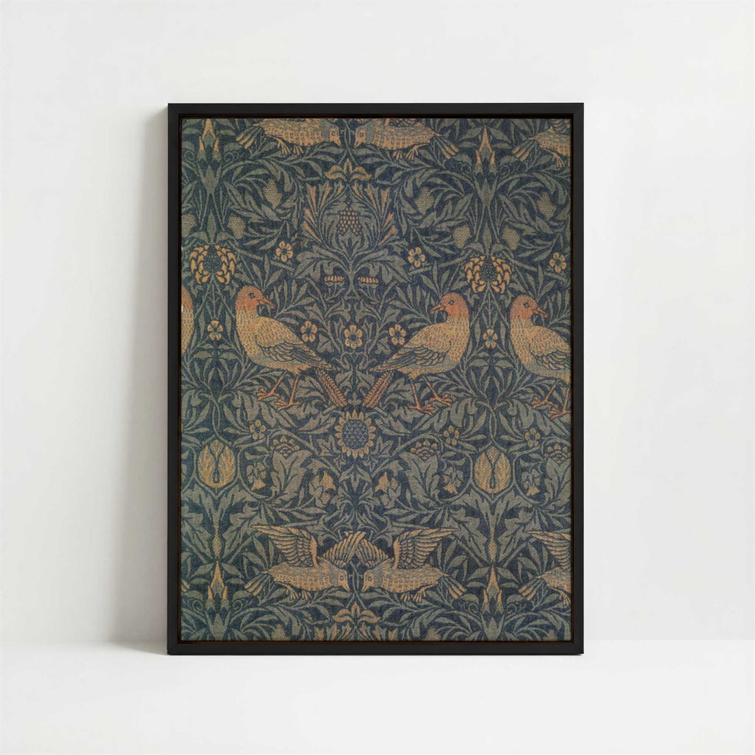 Framed Canvas - Framed canvas in black frame