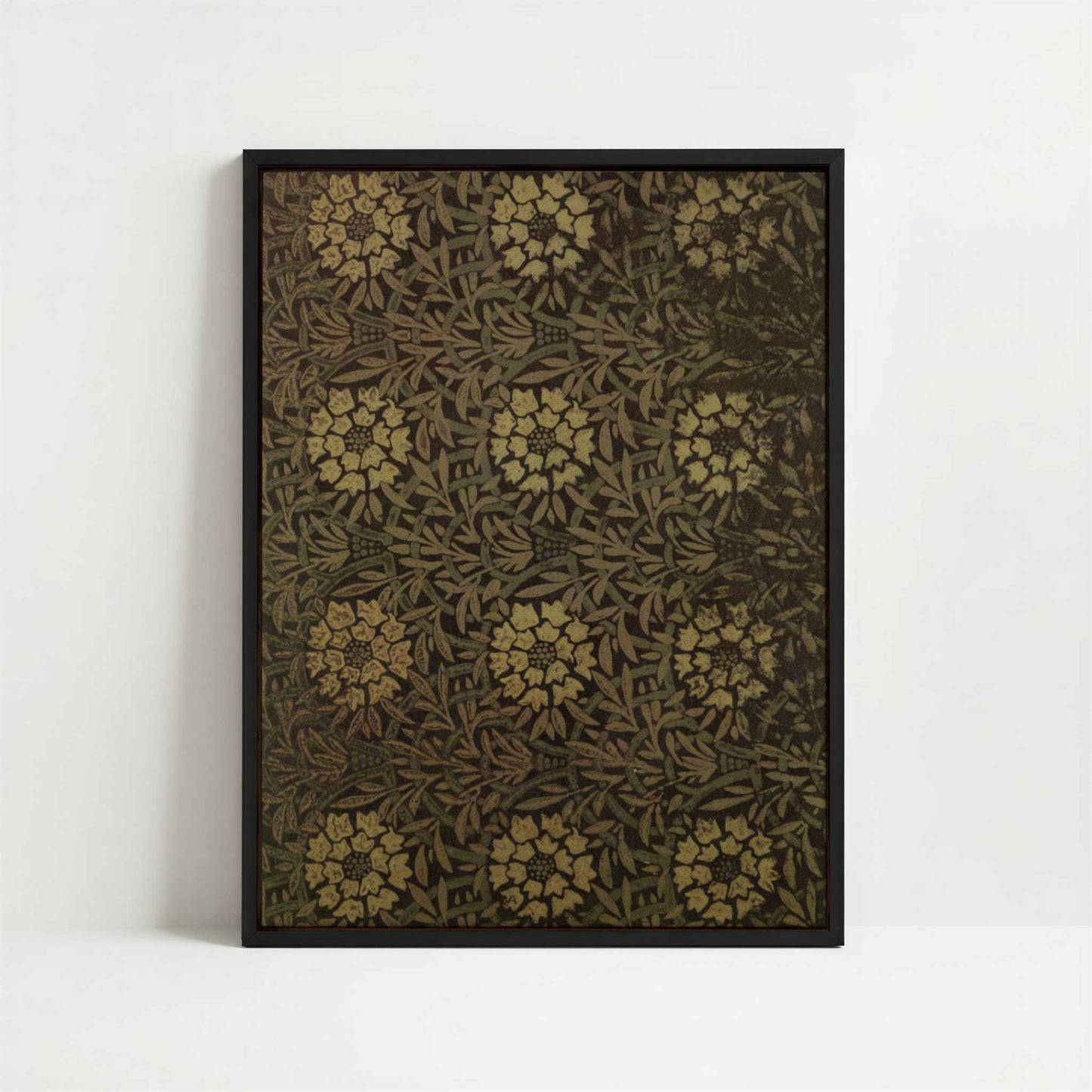 Framed Canvas - Framed canvas in black frame