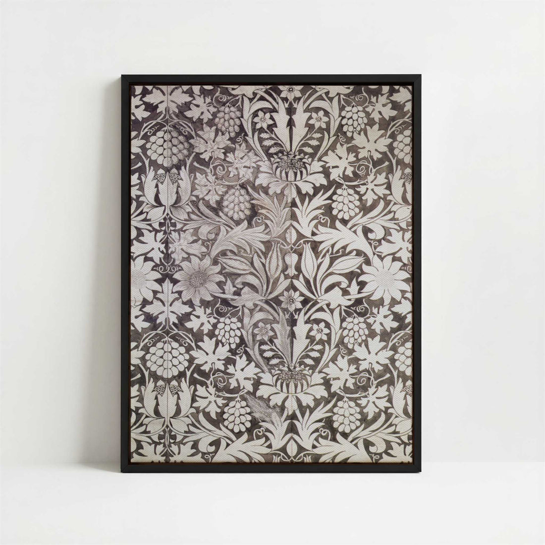 Framed Canvas - Framed canvas in black frame