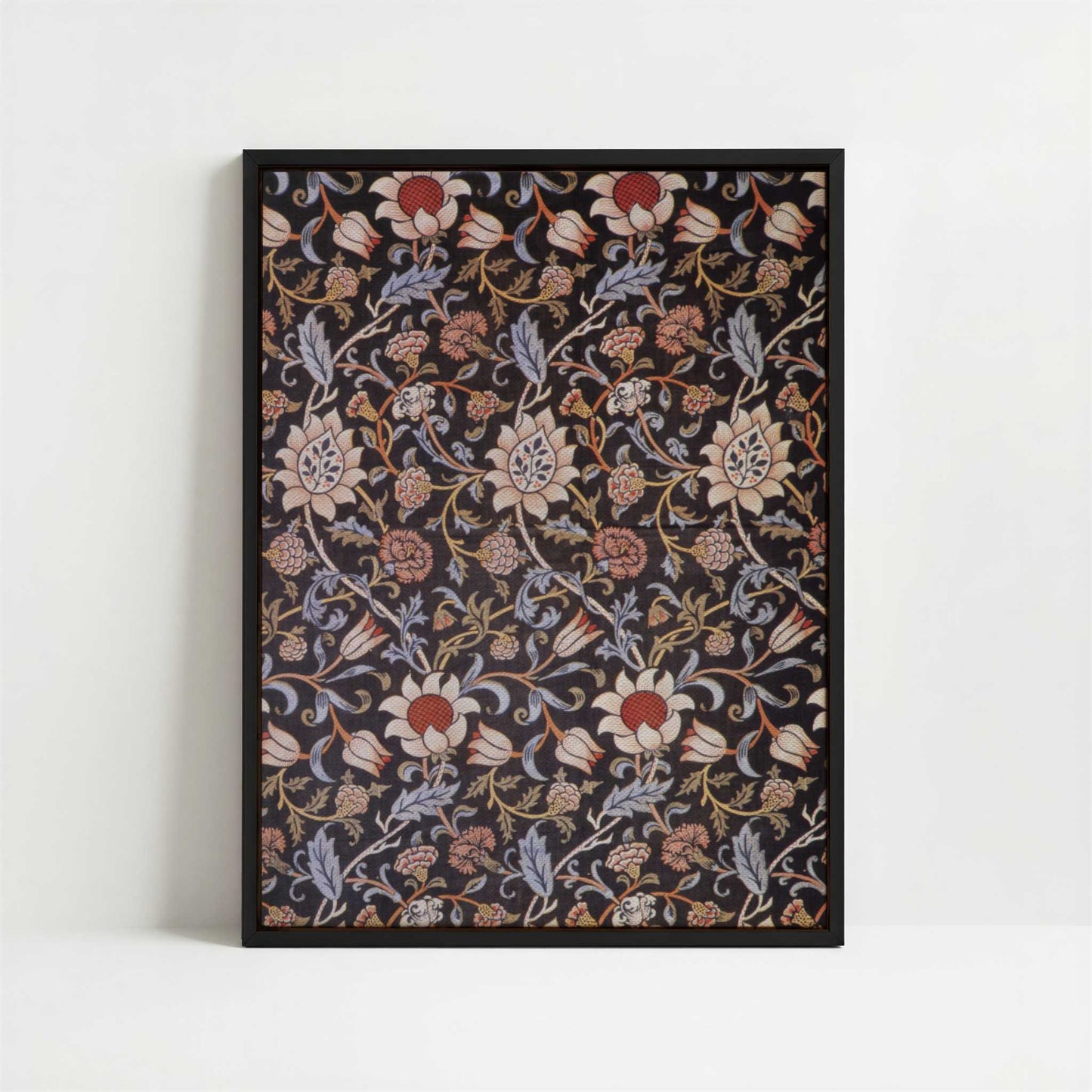 Framed Canvas - Framed canvas in black frame