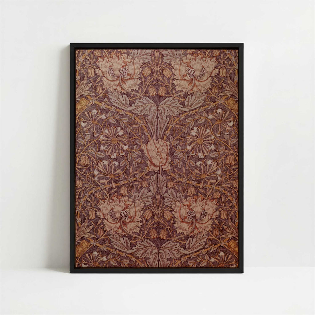 Framed Canvas - Framed canvas in black frame