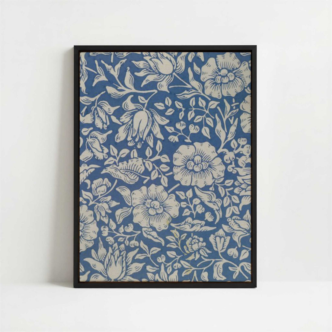 Framed Canvas - Framed canvas in black frame