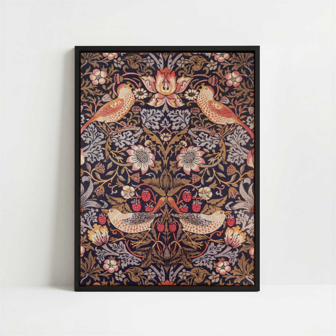 Framed Canvas - Framed canvas in black frame