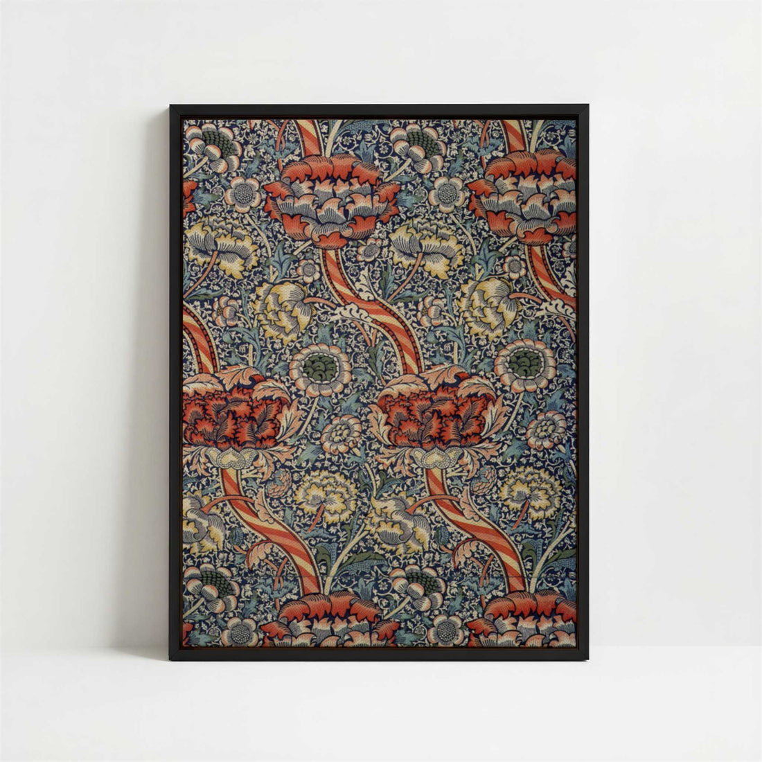 Framed Canvas - Framed canvas in black frame