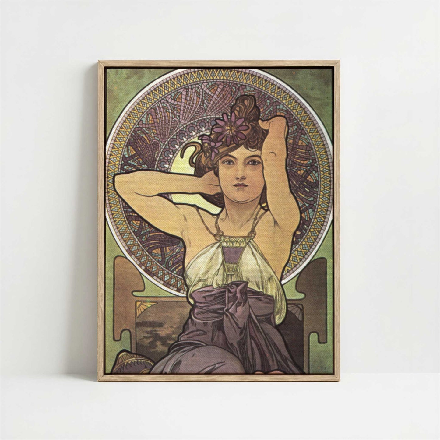 Framed Canvas - Framed canvas in oak color frame