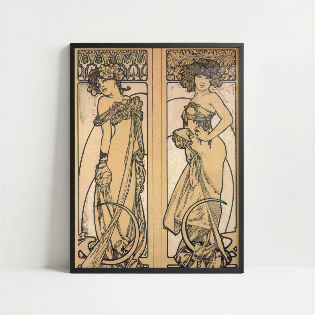 Figures Decoratives (1905) by Alphonse Mucha – Art Print - Art print in black frame