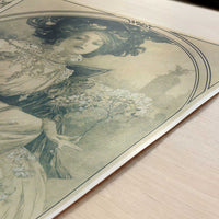 Invitation to a Banquet (1900) by Alphonse Mucha – Art Print - Close-up detail of the art print