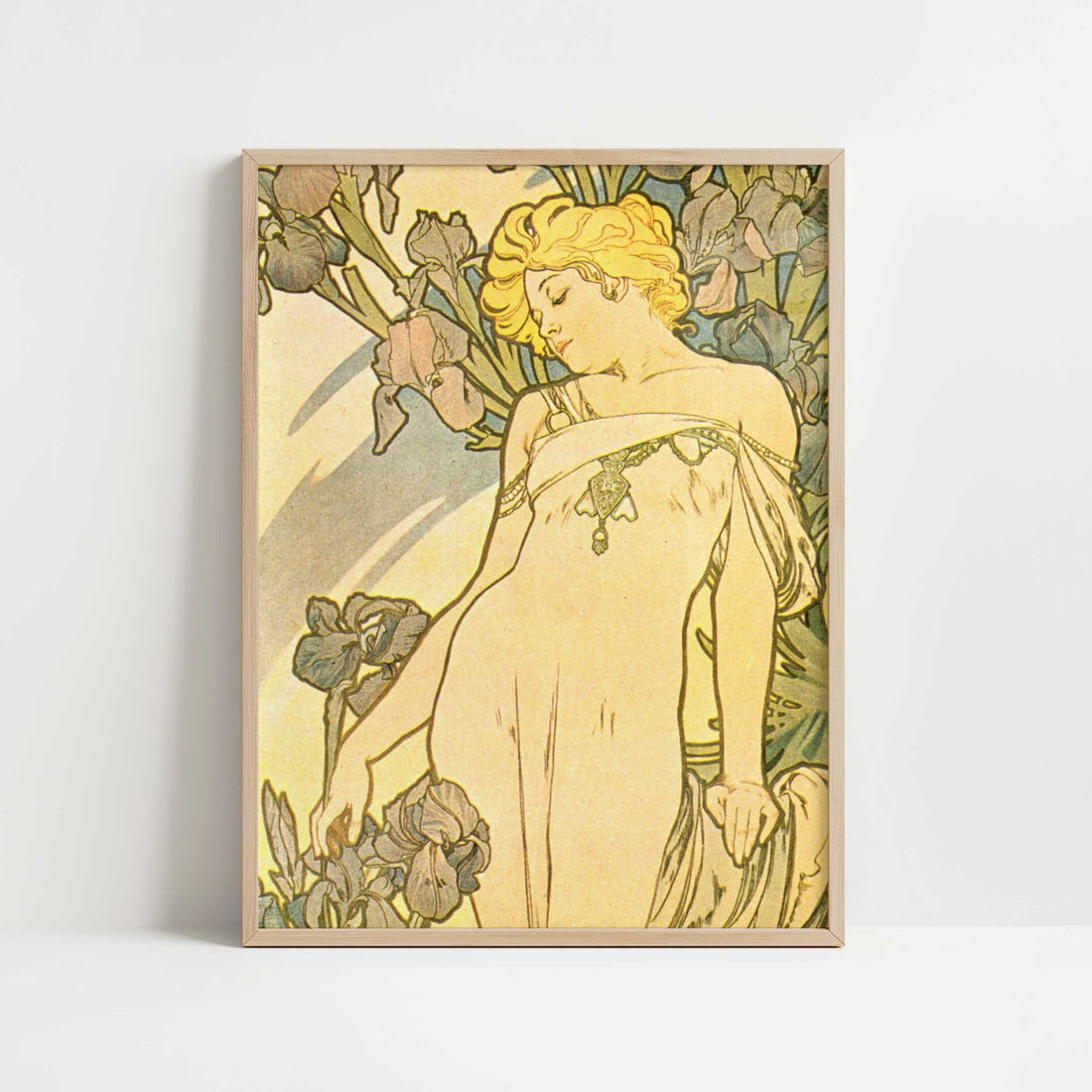 Iris (1897) by Alphonse Mucha – Art Print - Art print in oak frame