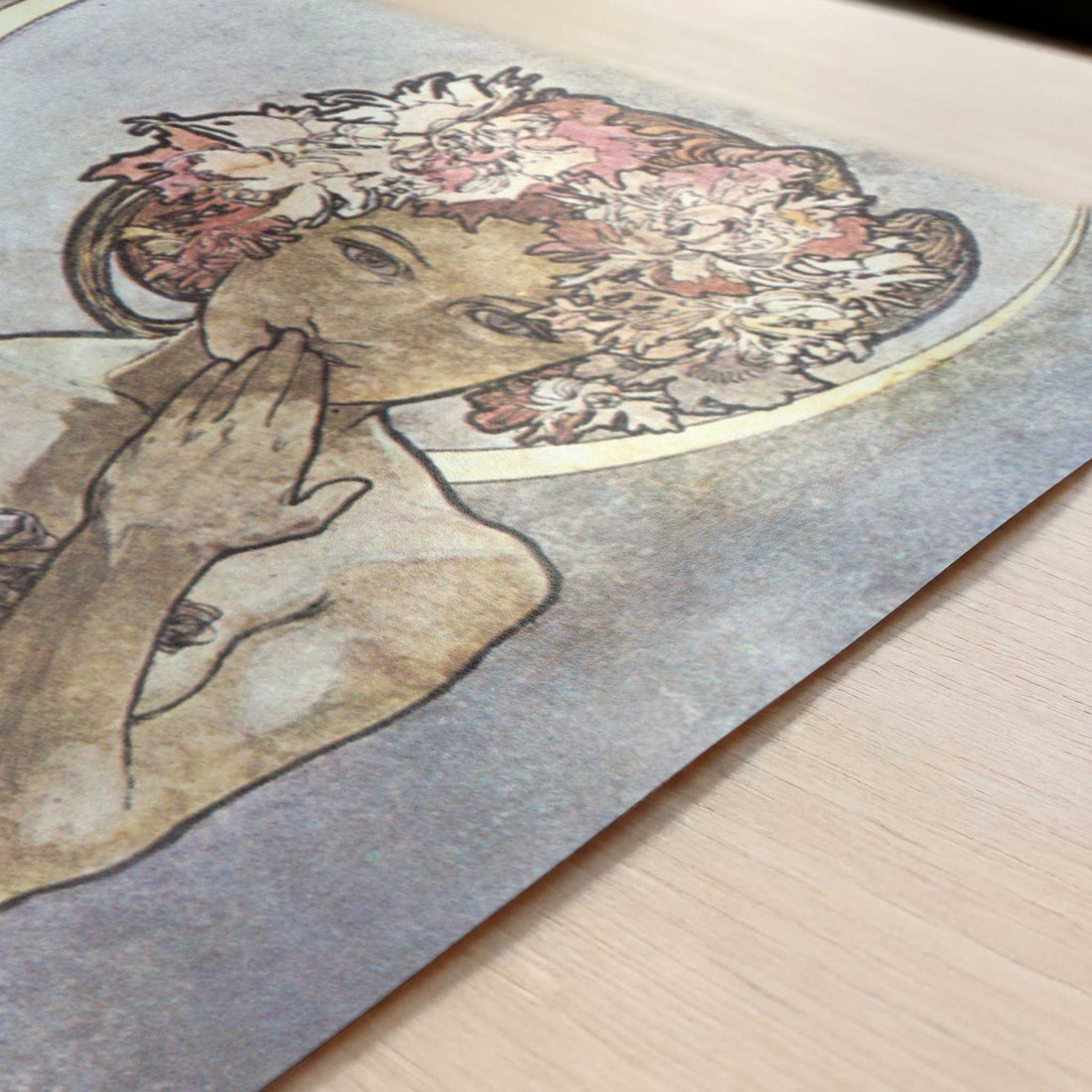 La Lune (1902) by Alphonse Mucha – Art Print - Close-up detail of the art print